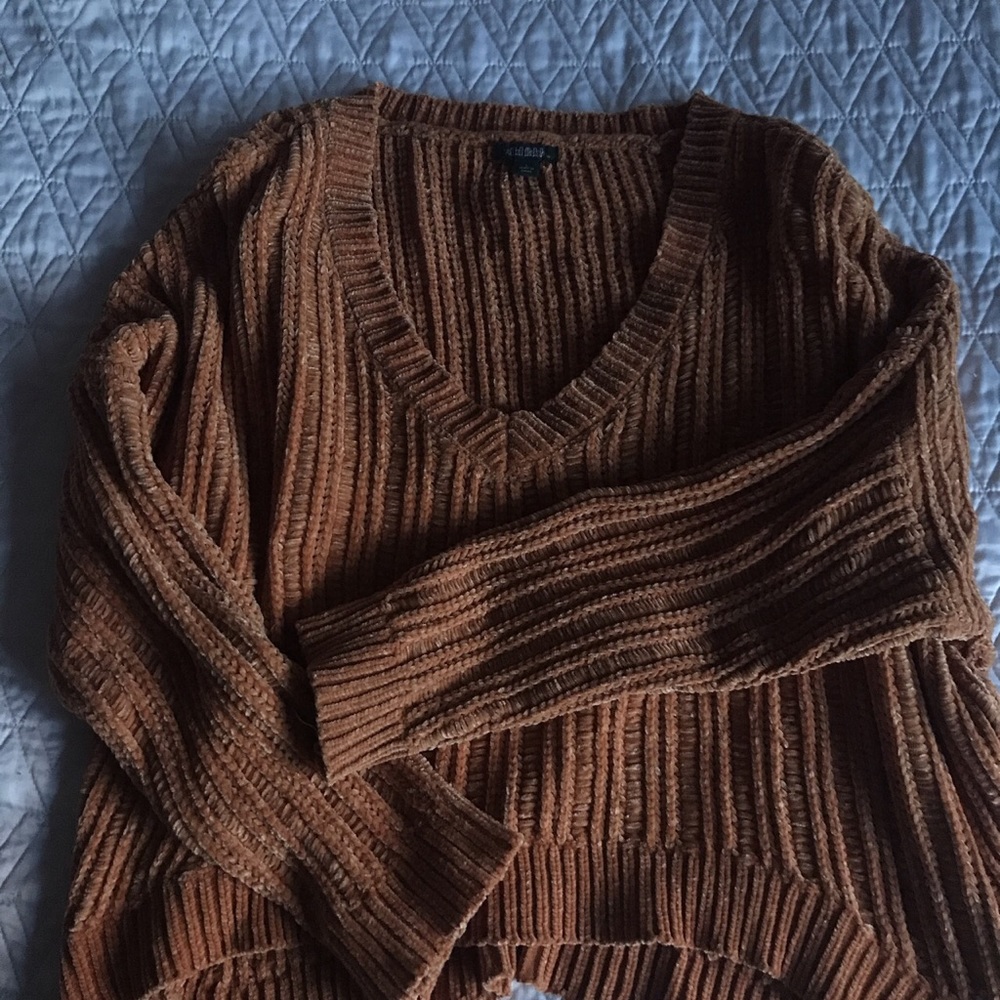 Mustard yellow knit sweater